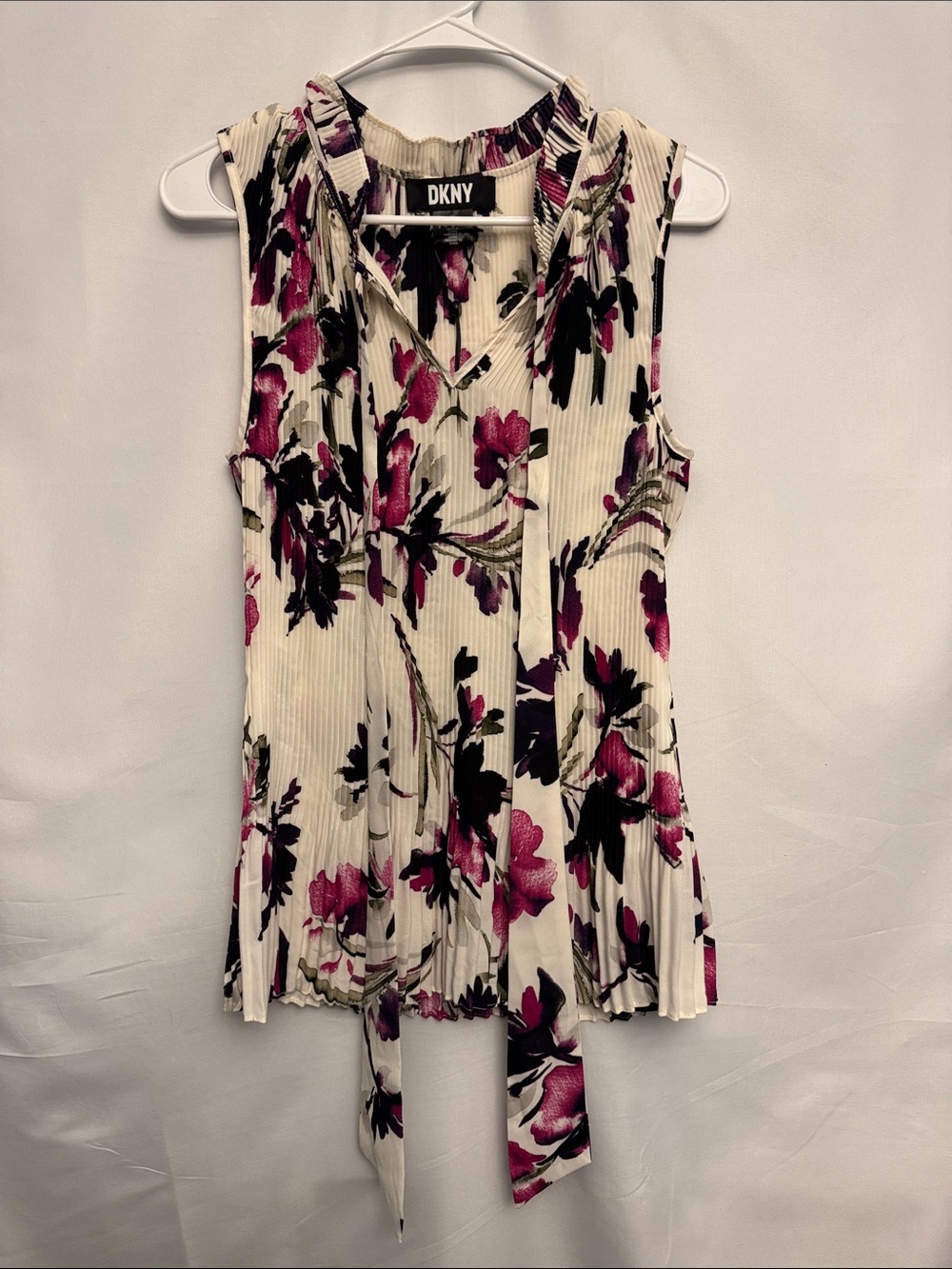 DKNY Cream Floral Pleated Sleeveless Tie-Neck Top Women’s Size Large